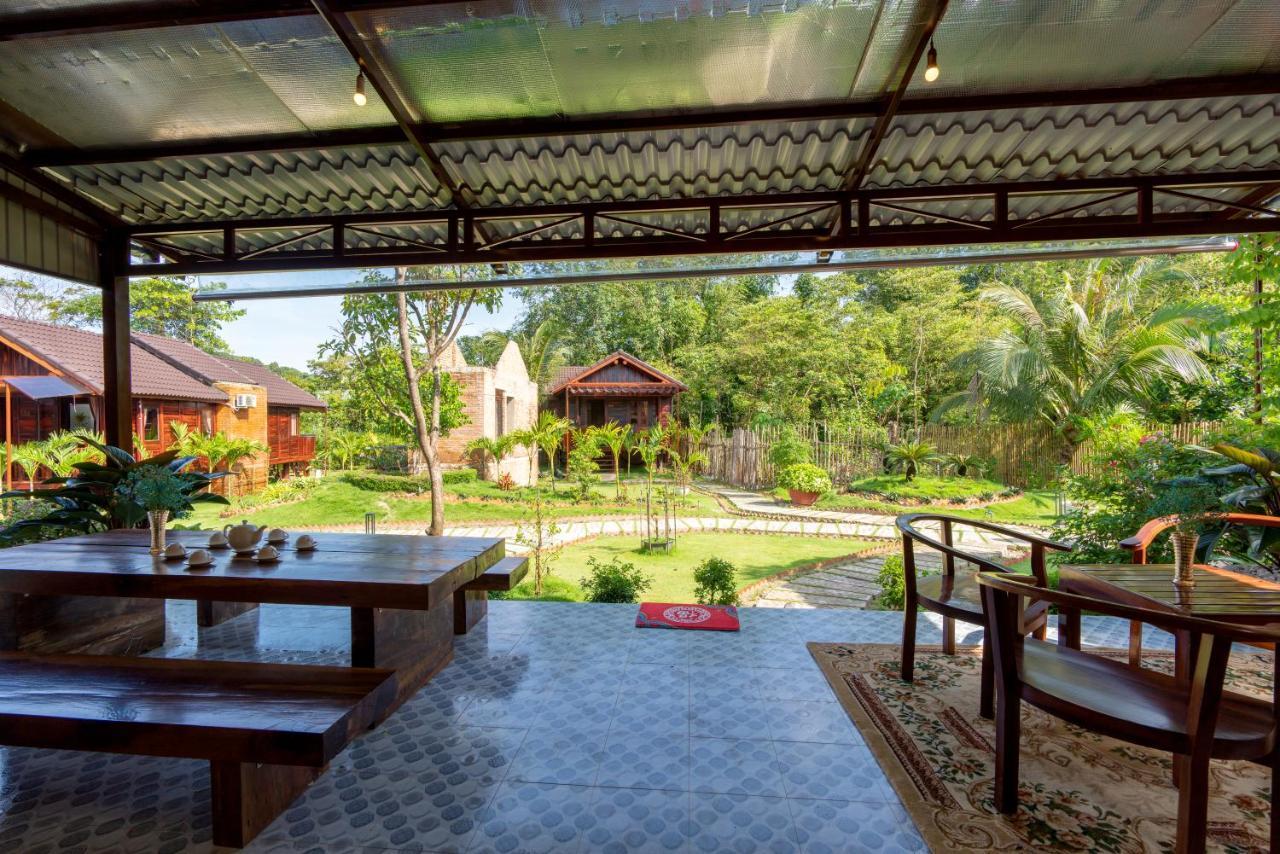 Anna Pham Bungalow - Friendly Local Дуонг-Донг Экстерьер фото