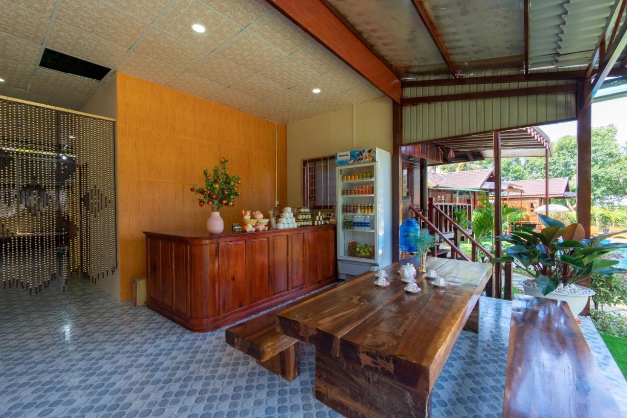 Anna Pham Bungalow - Friendly Local Дуонг-Донг Экстерьер фото