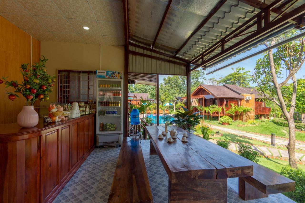 Anna Pham Bungalow - Friendly Local Дуонг-Донг Экстерьер фото