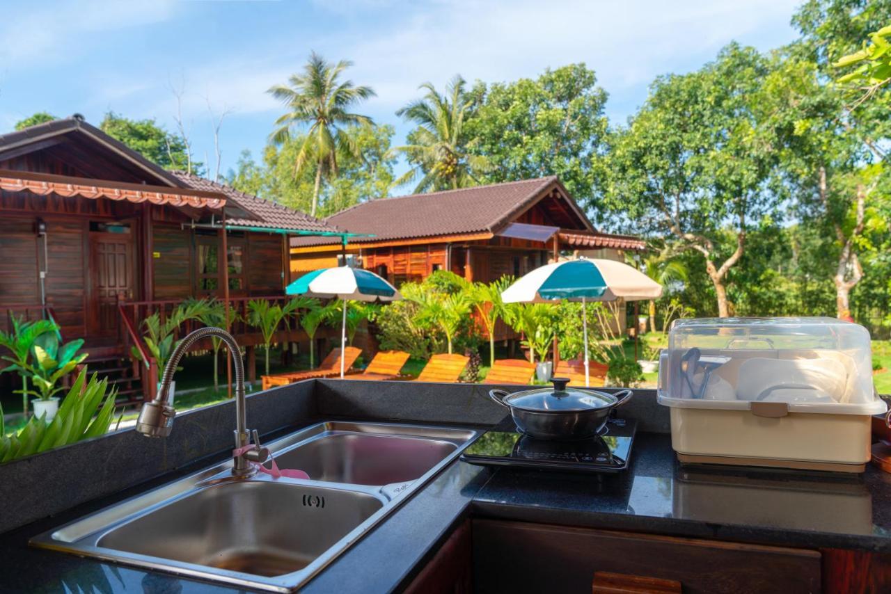 Anna Pham Bungalow - Friendly Local Дуонг-Донг Экстерьер фото